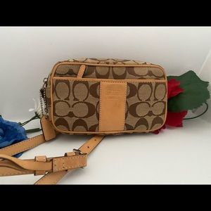 Coach belt bag signature jacquard